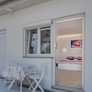 Light In Appartement