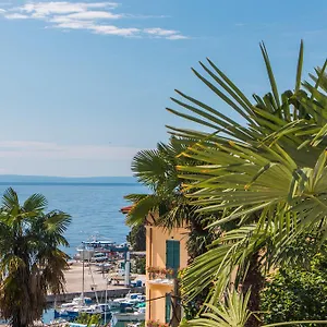  Apartment Sunny Anamaria Kroatien